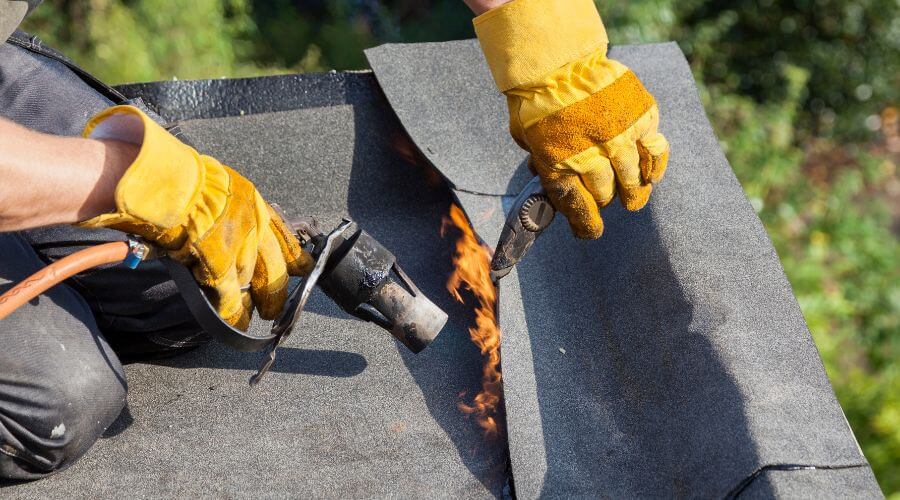 Expert top industrial roofings services in Herod, IL